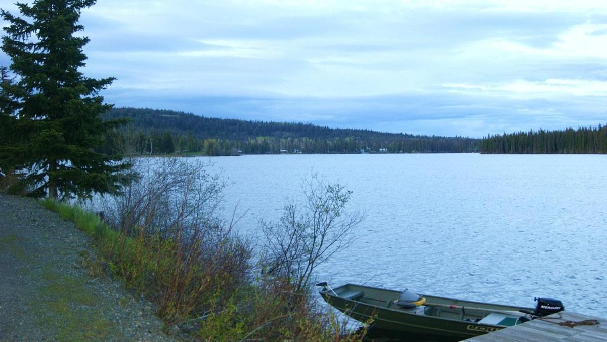 Lac Le Jeune Nature Resort Logan Lake Kültér fotó