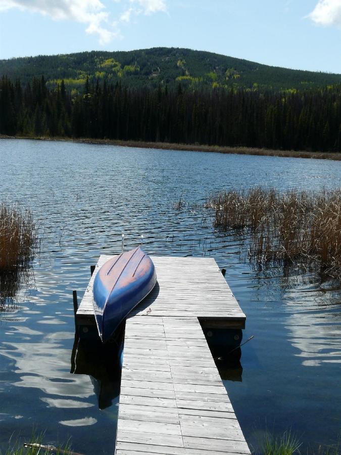 Lac Le Jeune Nature Resort Logan Lake Kültér fotó
