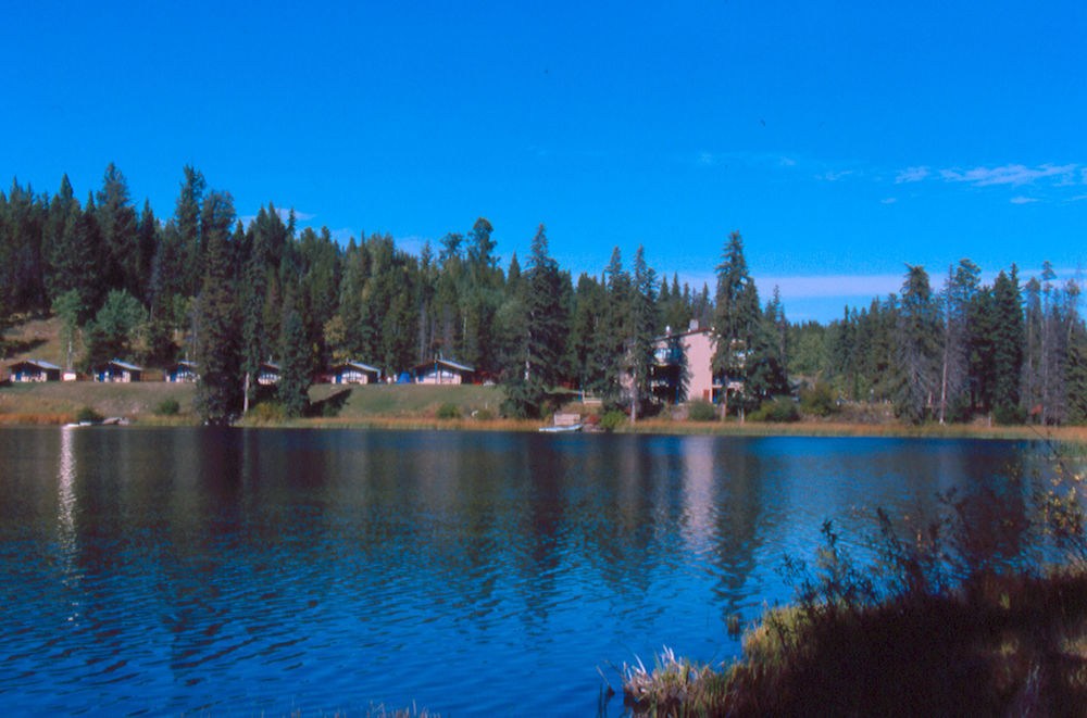 Lac Le Jeune Nature Resort Logan Lake Kültér fotó
